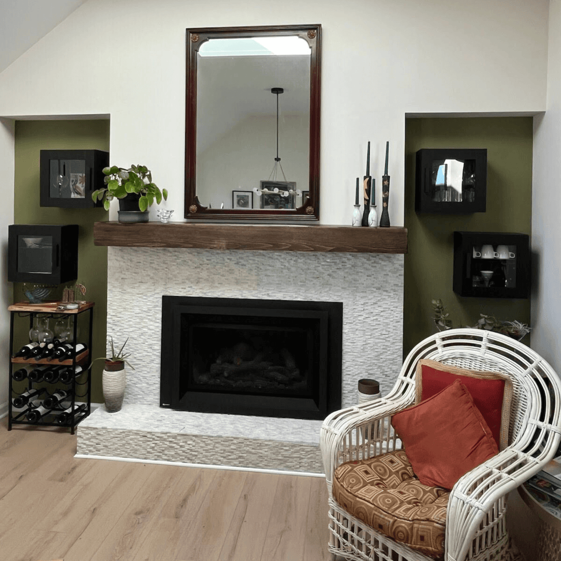 Rustic mantle